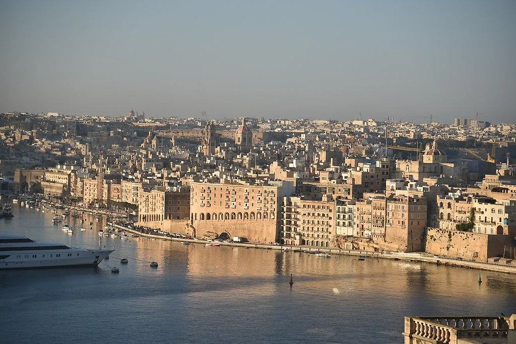 Valletta Lucente Guest House 4*,  Malta