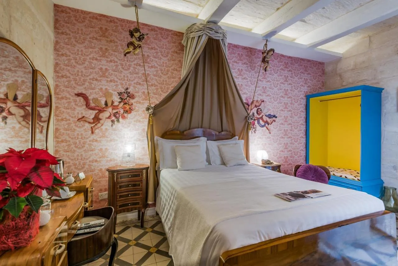 Valletta Lucente Guest House 4*,